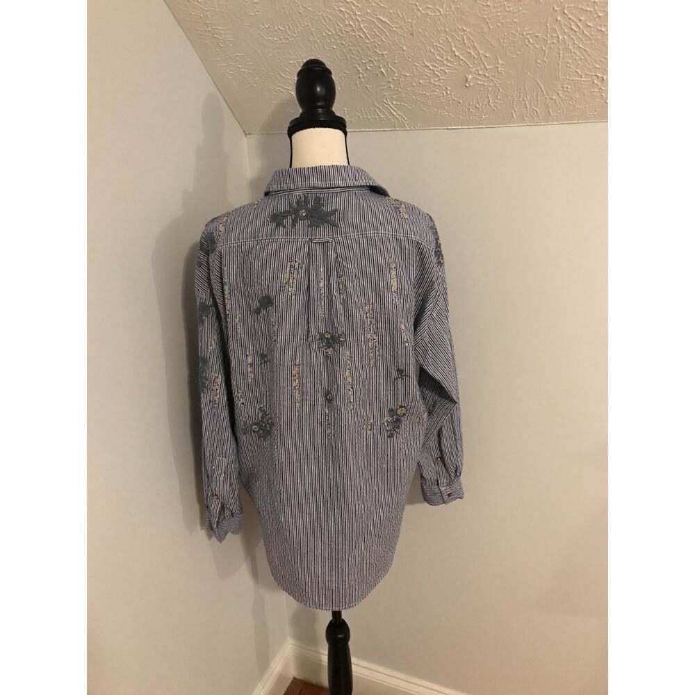 Anthropologie Pilcro XS Blue Stripe Embroidered Beaded Button Down Shirt - Picture 4 of 10